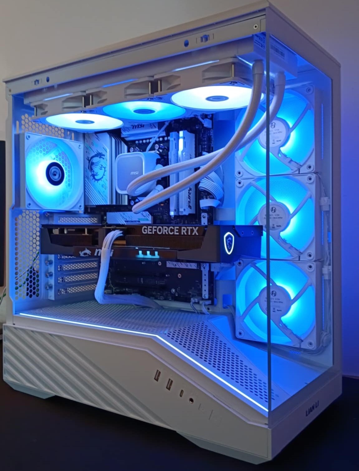 073467c9-9194-49f3-a9d4-666fc73f2ccb